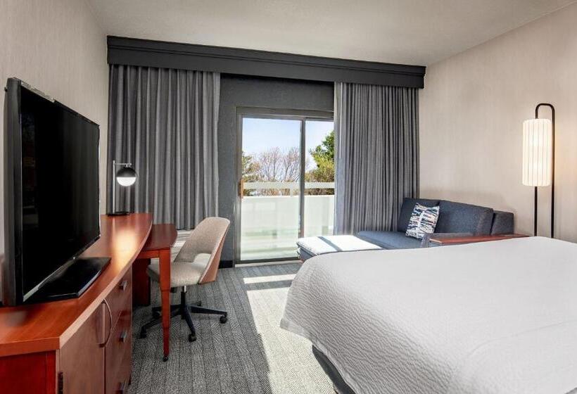 Standardzimmer Kingsize Bett, Courtyard By Marriott Boston Andover