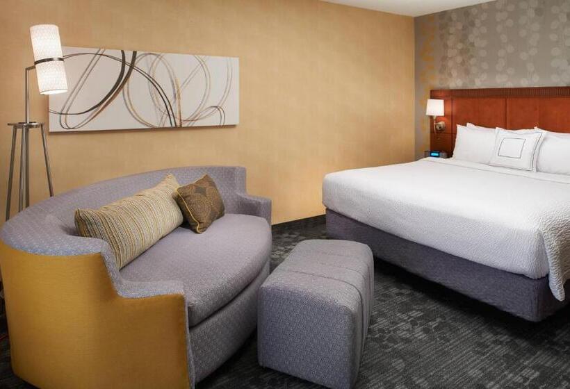 اتاق استاندارد با تخت بزرگ, Courtyard By Marriott Detroit Warren