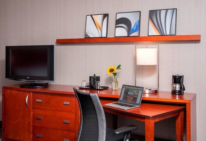 اتاق استاندارد با 2 تخت دوبل, Courtyard Chicago Glenview/northbrook