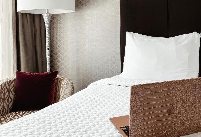 اتاق استاندارد برای معلولان, Crowne Plaza Chicago Sw   Burr Ridge, An Ihg