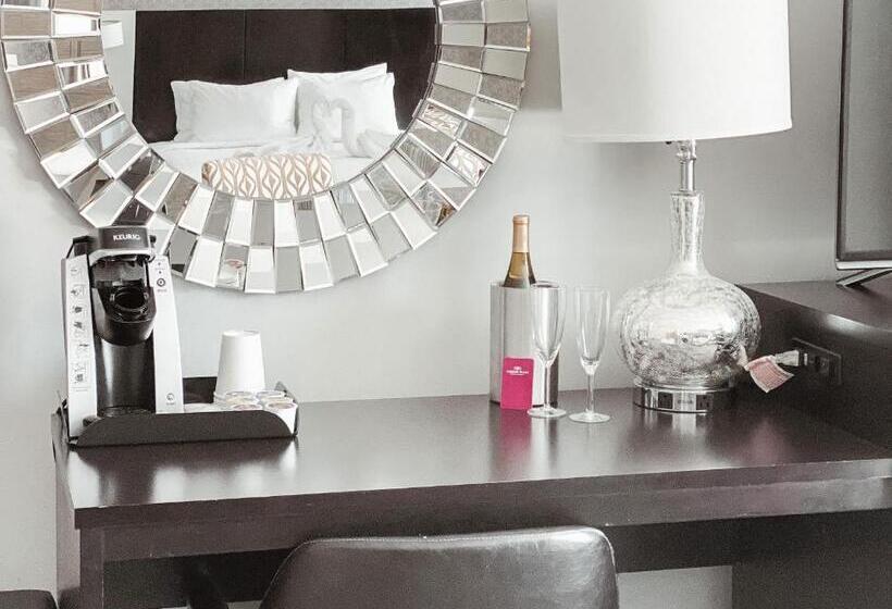 اتاق استاندارد برای معلولان, Crowne Plaza Chicago Sw   Burr Ridge, An Ihg