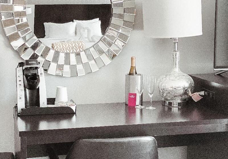 اتاق استاندارد, Crowne Plaza Chicago Sw   Burr Ridge, An Ihg