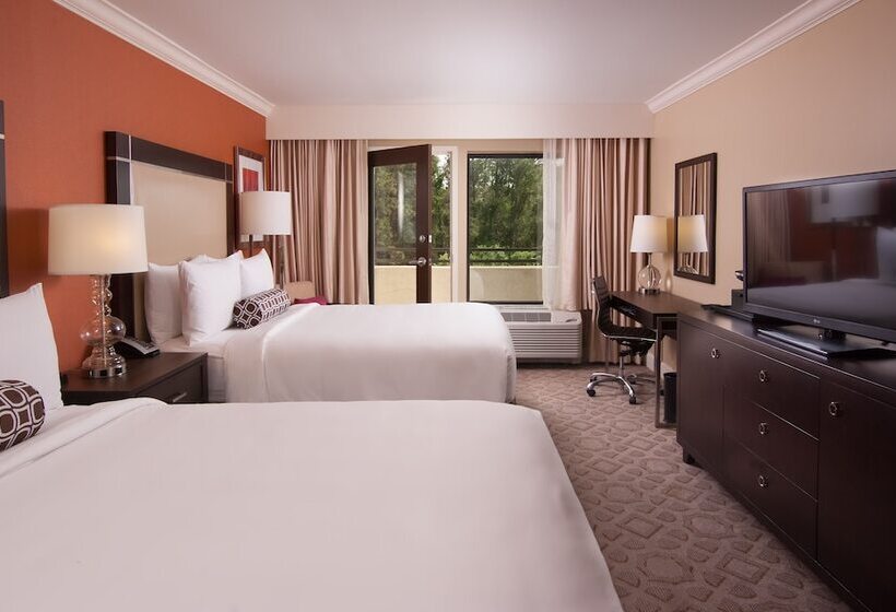 اتاق استاندارد با 2 تخت دوبل, Delta S By Marriott Orlando Lake Buena Vista