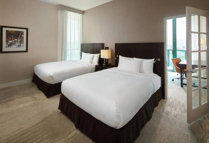 Suite Aangepast voor Gehandicapten, Doubletree By Hilton San Diego   Circle