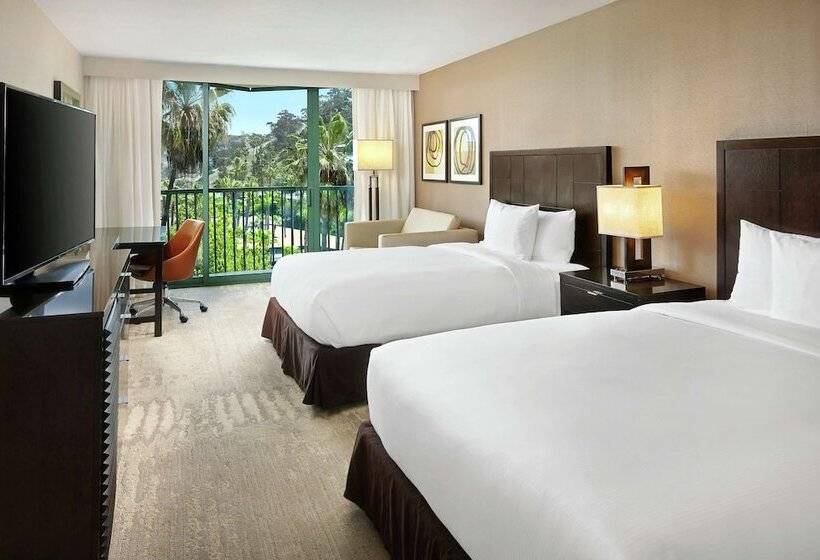 Standaardkamer met 2 Tweepersoonsbedden, Doubletree By Hilton San Diego   Circle