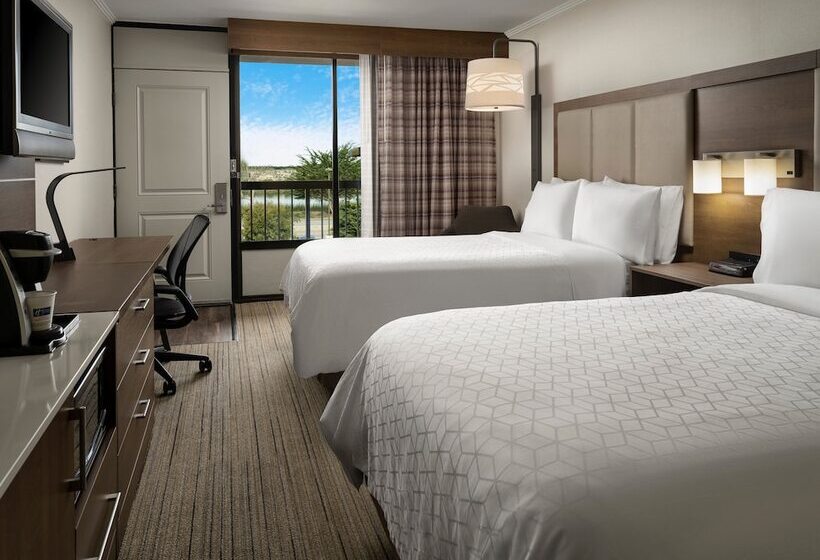 اتاق استاندارد با 2 تخت دوبل, Holiday Inn Express At Monterey Bay, An Ihg