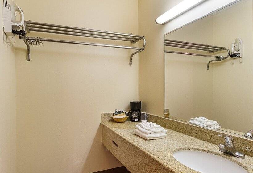 اتاق سوپریور, Red Roof Inn Montgomery  Midtown