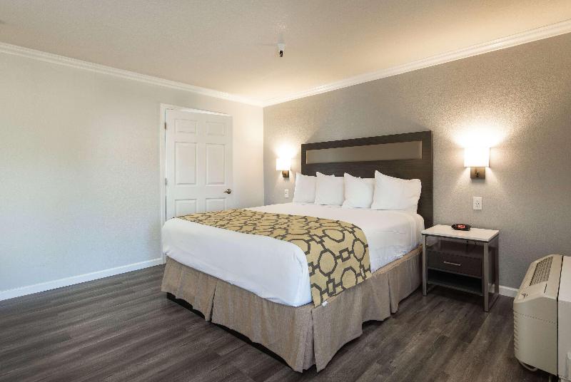 اتاق استاندارد با تخت بزرگ, Rodeway Inn Milpitas Near Great Mall