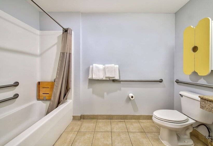 اتاق استاندارد برای معلولان, Motel 6 Los Angeles, Ca   Los Angeles   Lax