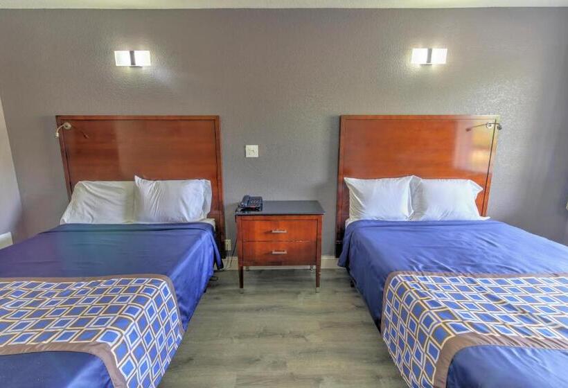 اتاق اکونومی, Budget Lodge Churchland