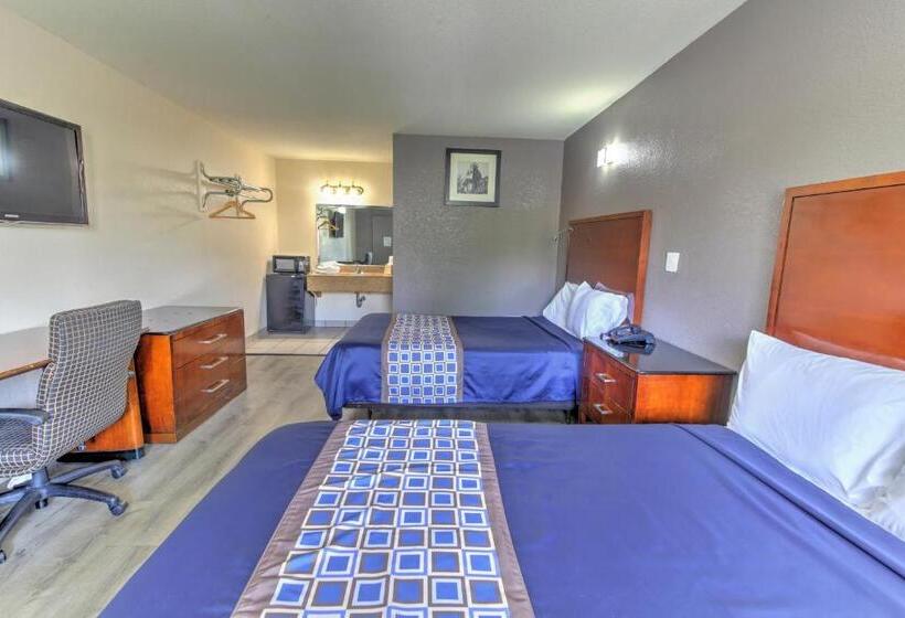 اتاق اکونومی, Budget Lodge Churchland