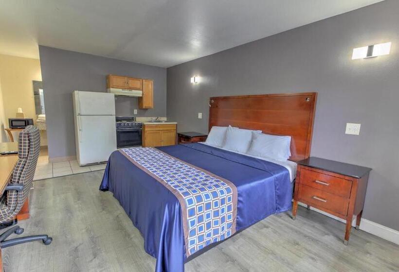 اتاق استاندارد با تخت بزرگ, Budget Lodge Churchland