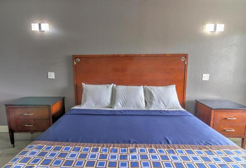 اتاق استاندارد با تخت بزرگ, Budget Lodge Churchland