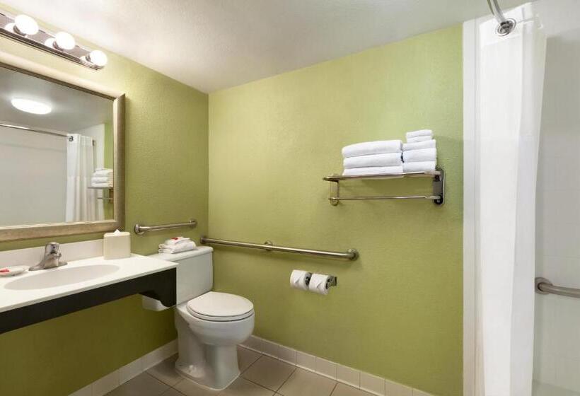 اتاق استاندارد برای معلولان, Days Inn By Wyndham Baltimore Inner Harbor