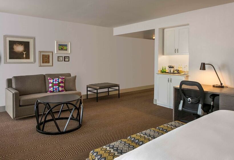 Quarto Premium, Doubletree By Hilton Austin