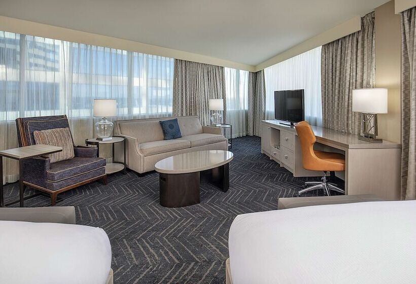 Suite Junior, Doubletree By Hilton  Nashville Downtown