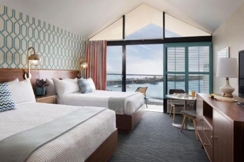 اتاق استاندارد, Dream Inn Santa Cruz
