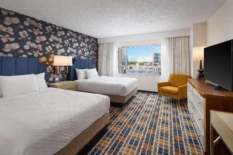 Suite Adaptada para personas con movilidad reducida, Embassy Suites By Hilton Atlanta Buckhead