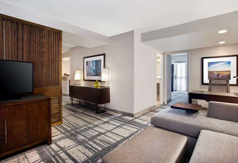 سوییت, Embassy Suites By Hilton Chicago Lombard Oak Brook