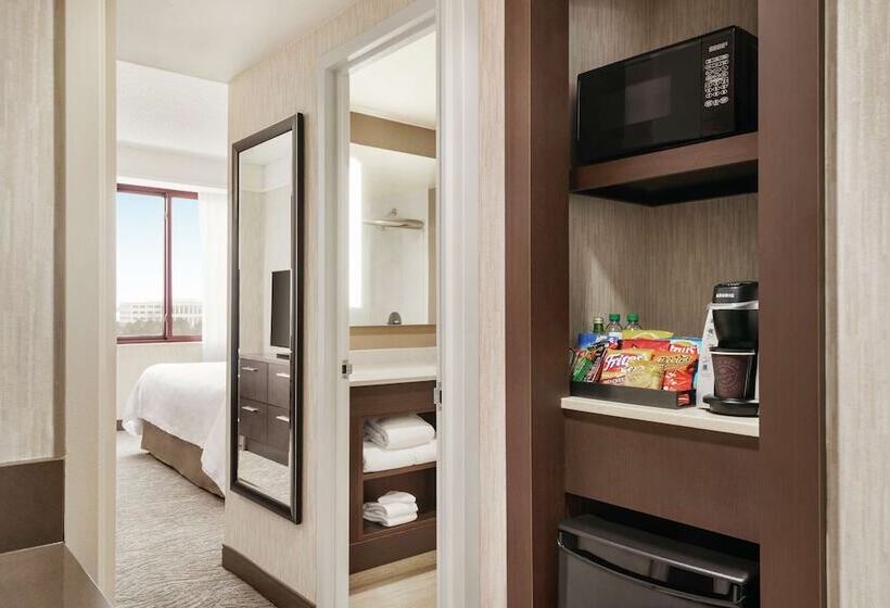 Suite Premium, Embassy Suites By Hilton Chicago North Shore Deerfield