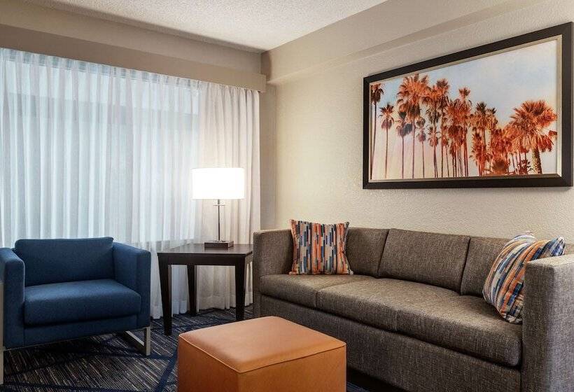 سوئیت 2 خوابه, Embassy Suites By Hilton Miami International Airport