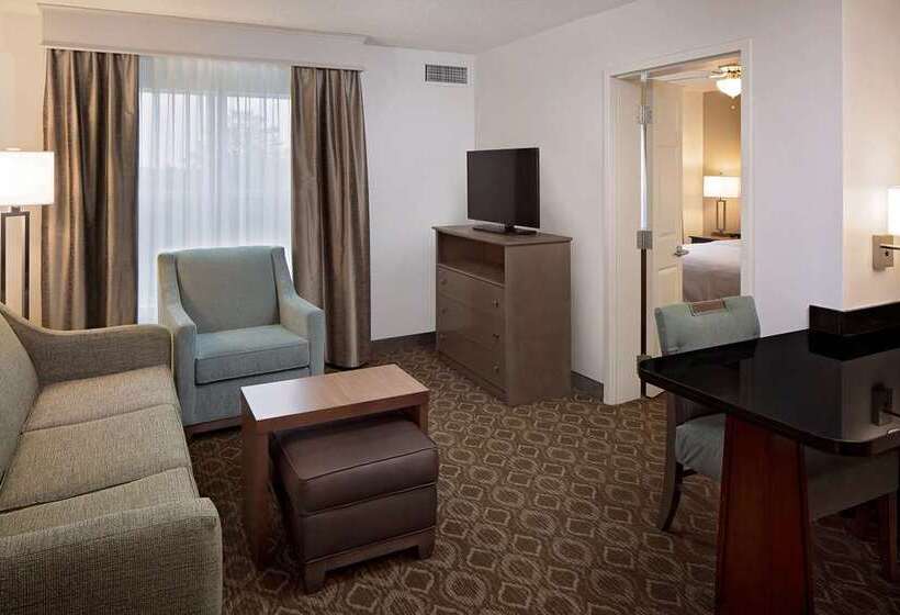 سوئیت با تخت بزرگ, Embassy Suites By Hilton Milpitas Silicon Valley