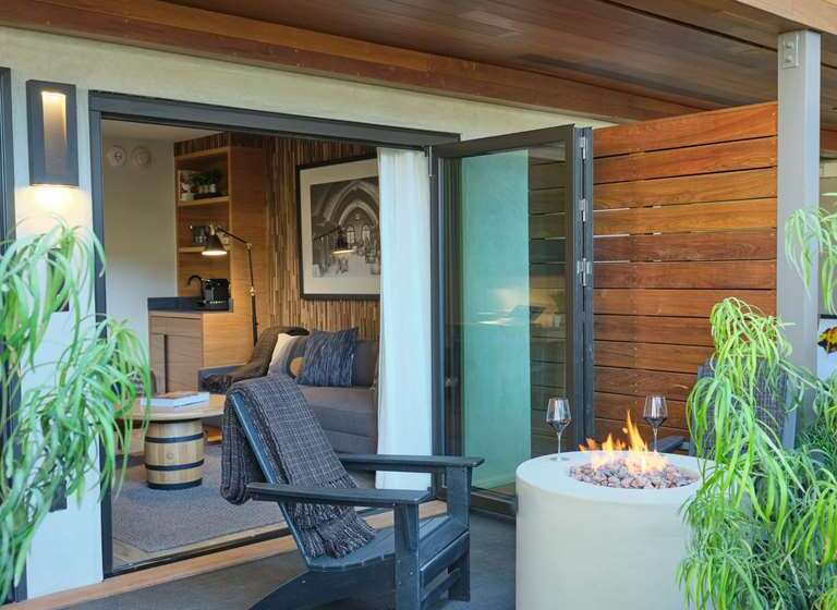 اتاق اجرایی با تخت بزرگ, Embassy Suites By Hilton Napa Valley