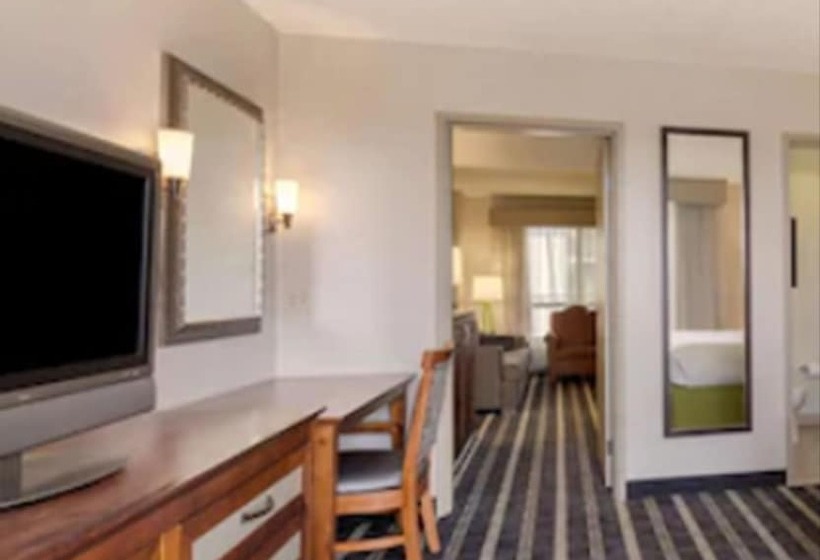 اتاق استاندارد با 2 تخت دوبل, Embassy Suites By Hilton San Francisco Airport Waterfront