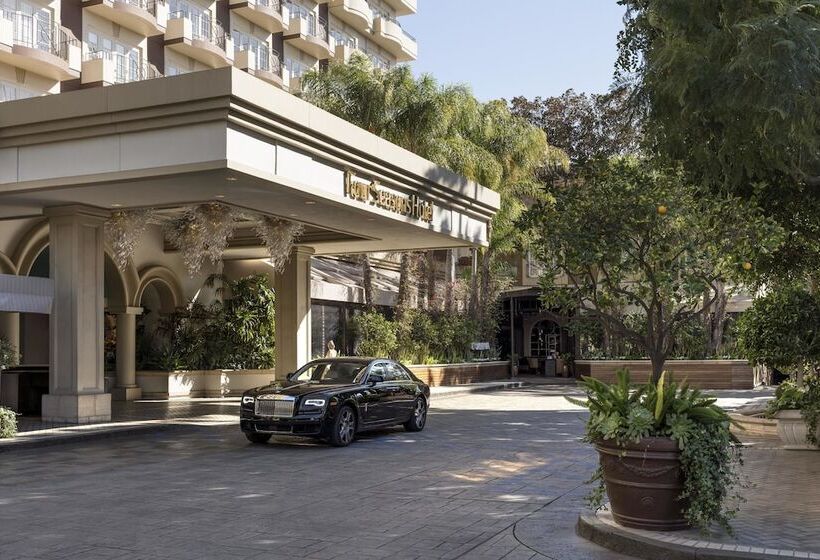 带阳台的豪华间, Four Seasons  Los Angeles At Beverly Hills