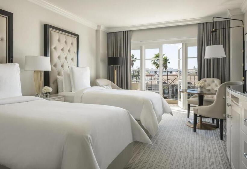 quarto Deluxe Adaptado para Deficientes Físicos, Four Seasons Hotel Los Angeles At Beverly Hills