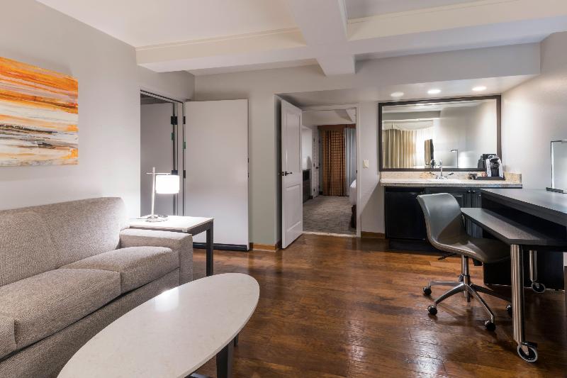 سوییت, Holiday Inn And Suites Phoenix Airport North, An Ihg