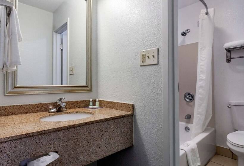 Standard Room 2 Double Beds, Quality Inn Near Fort Liberty Formerly Ft Bragg