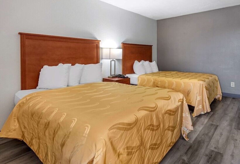 اتاق استاندارد با 2 تخت دوبل, Quality Inn Near Fort Liberty