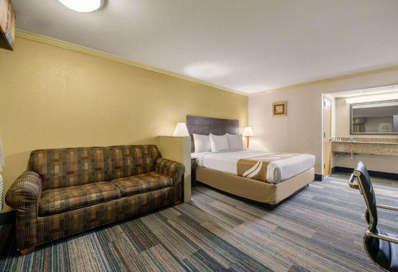 اتاق لوکس چهار تخته, Hibiscus Inn & Suites
