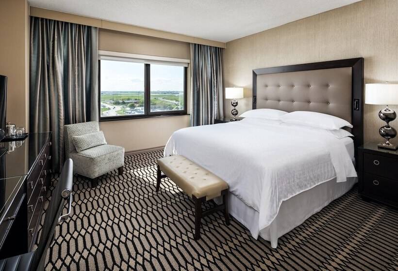 سوئیت کلاب, Sheraton Suites Chicago O'hare