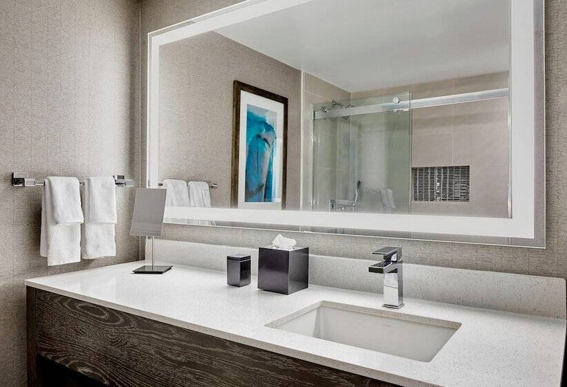 اتاق استاندارد با 2 تخت دوبل, Ventura Beach Marriott