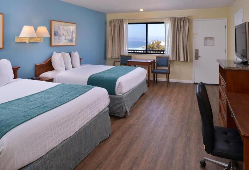 Standard Room with Views, Edgewater Inn And Suites