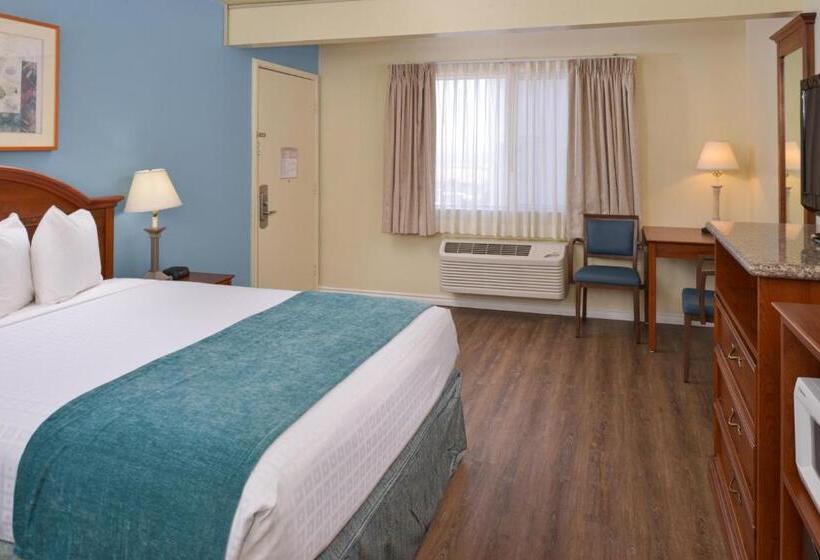 Standard Room Adapted for people with reduced mobility, Edgewater Inn And Suites