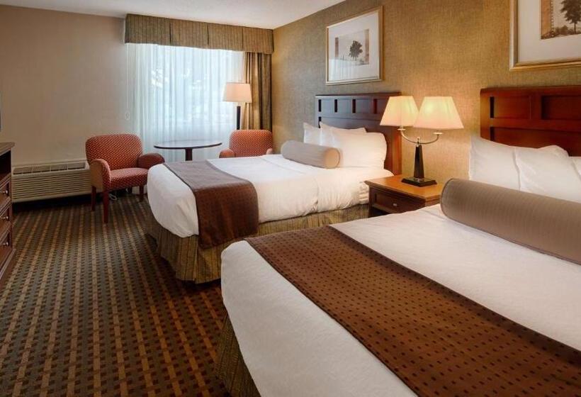 Deluxe Room Adapted for people with reduced mobility, Baymont Inn & Suites