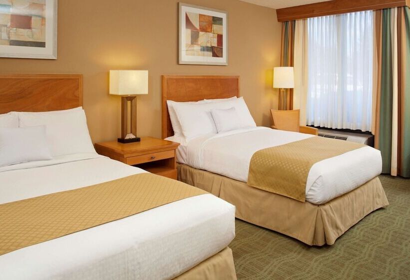 اتاق استاندارد با 2 تخت دوبل, Wyndham Columbus