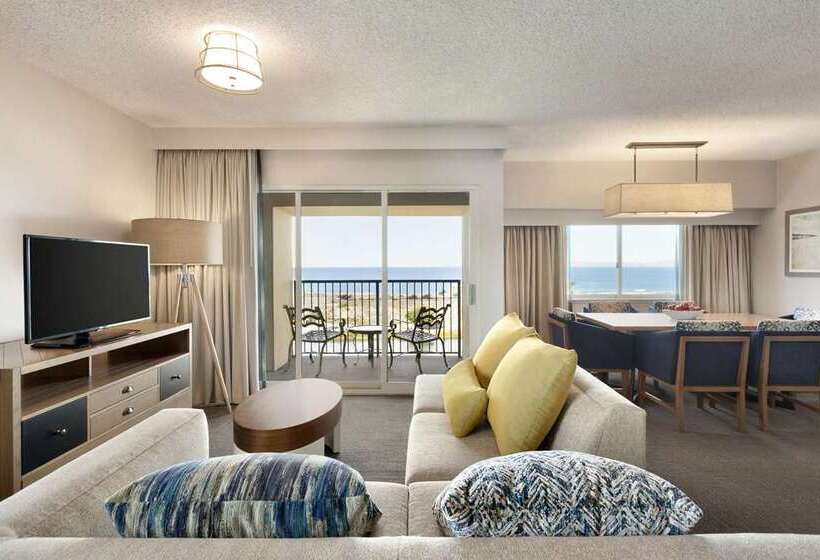 سوییت خانوادگی, Embassy Suites By Hilton Brunswick