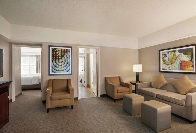 Suite, Embassy Suites By Hilton Brunswick