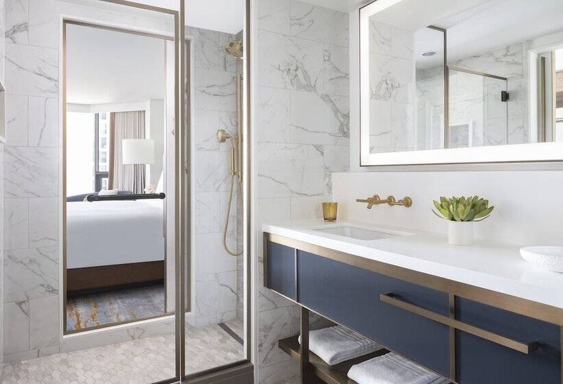 Suite Adaptada para personas con movilidad reducida, Four Seasons  Houston