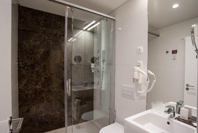 מיטת קינג בסוויטה, Four Seasons Hotel Houston