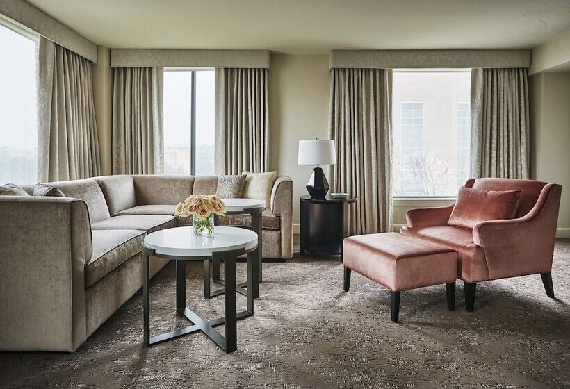 Suite, Four Seasons  Washington Dc