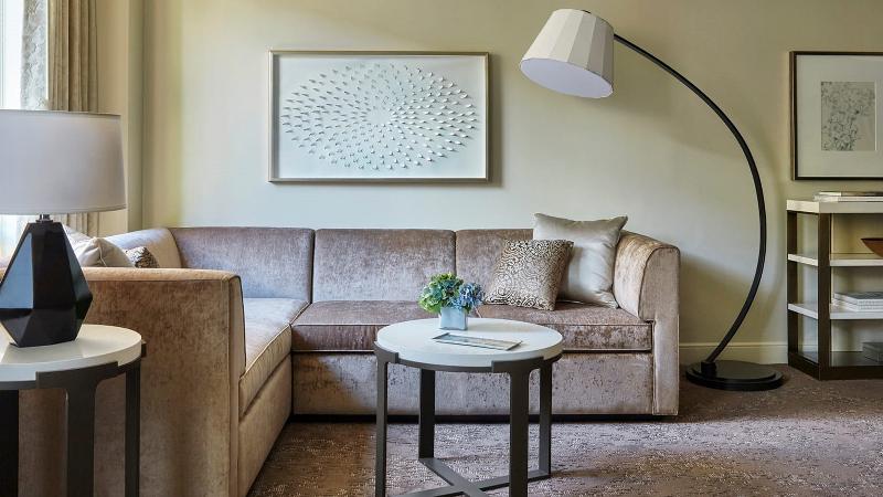 스위트 킹사이즈 침대, Four Seasons  Washington Dc
