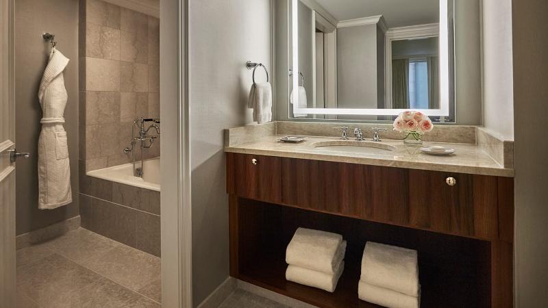 프리미엄 스위트, Four Seasons  Washington Dc