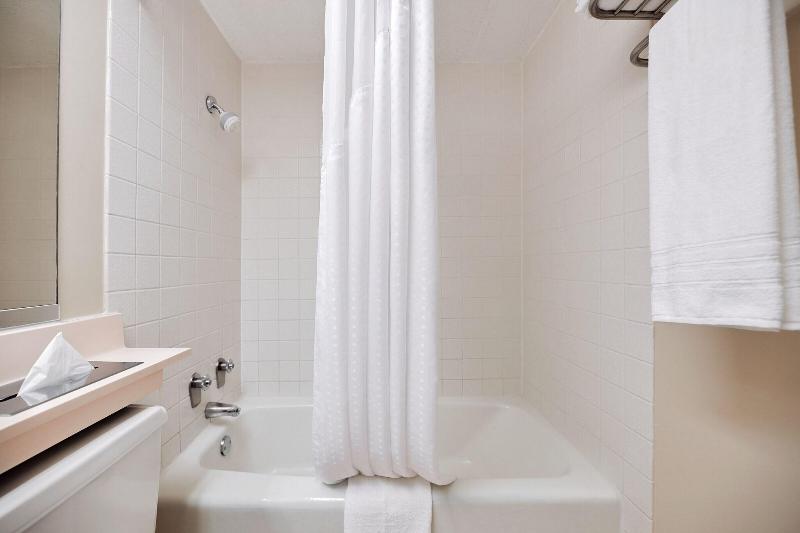 اتاق استاندارد با تخت بزرگ, Glendale Express Hotel Los Angeles