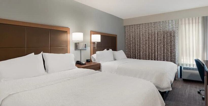 اتاق استاندارد با 2 تخت دوبل, Hampton Inn Columbia I26 Airport