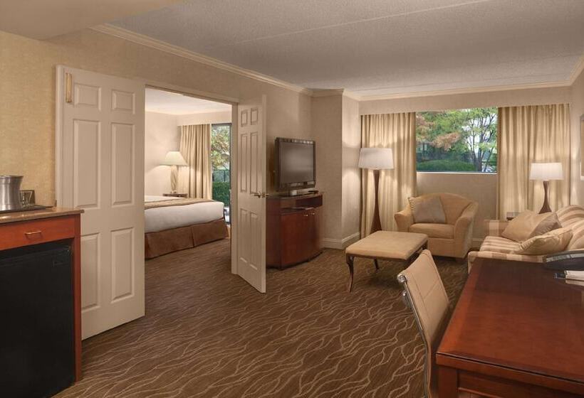 سوییت, Doubletree By Hilton Akron Fairlawn